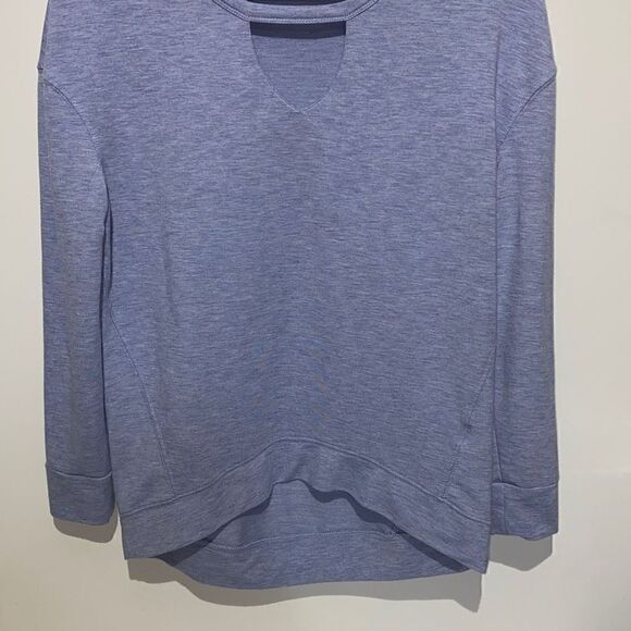 Juicy Couture Light Blue Eventide Key Hole Sweater Size Small - Picture 2 of 7